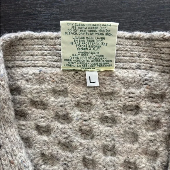 Women’s Vintage Carraig Donn Wool Cardigan Cable Knit Sweater Size L - Picture 5 of 5